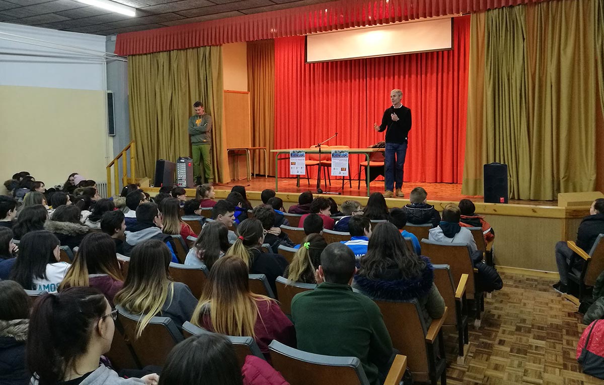 Éxito en la primera jornada con Martín Fiz en Santa María